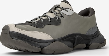 Baskets basses 'Karst 2' CAMPER en gris : devant