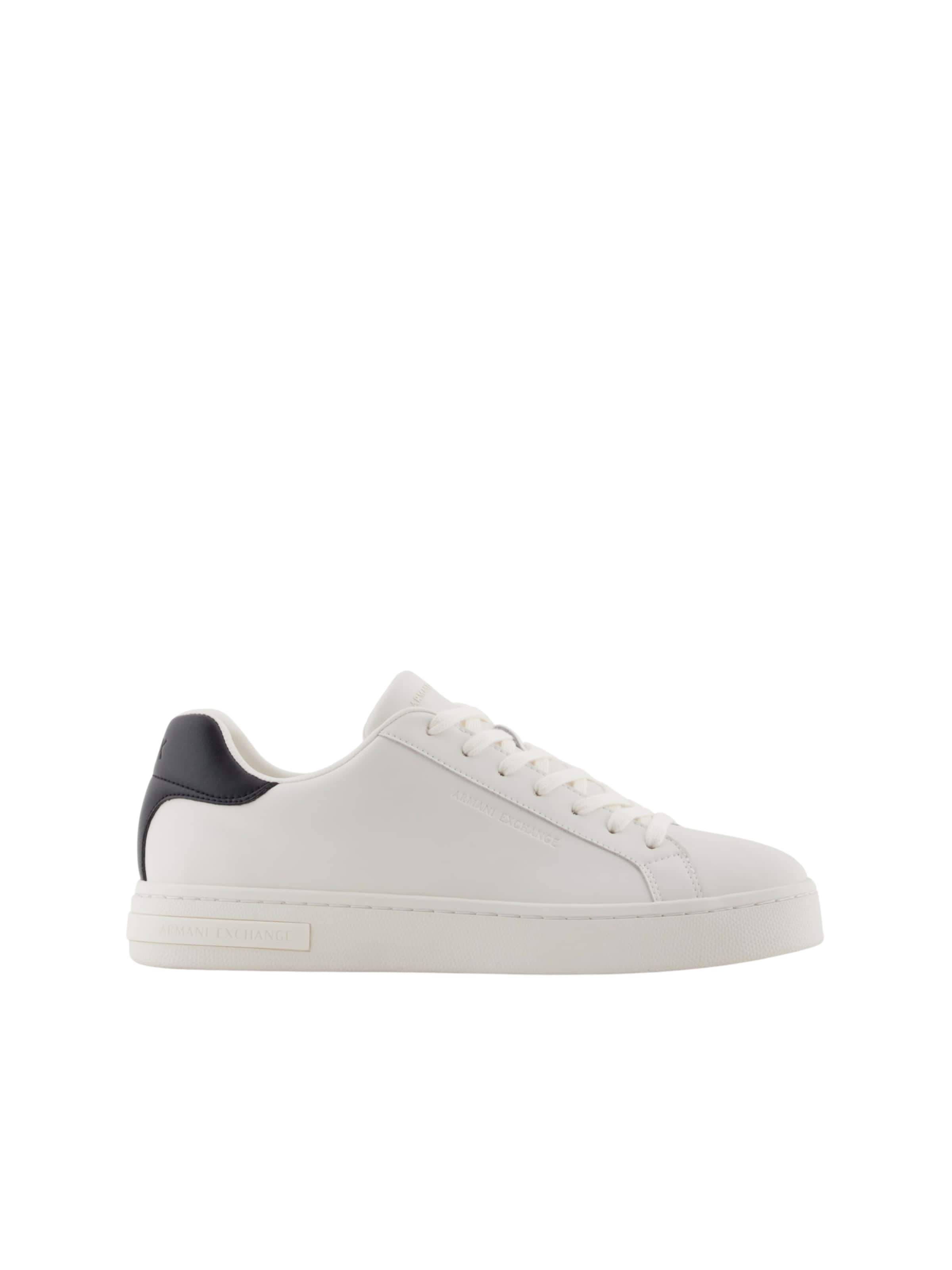 Baskets basses ARMANI EXCHANGE en blanc : devant
