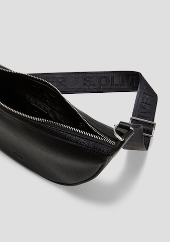 s.Oliver Crossbody bag in Black