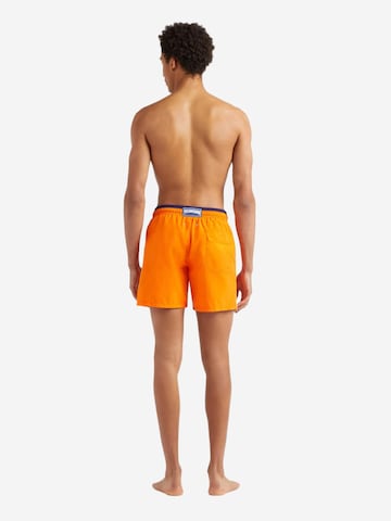Pantaloncini da bagno di Vilebrequin in arancione