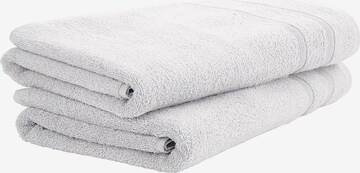 uncover by SCHIESSER Shower Towel 'Brooklyn' in White: front