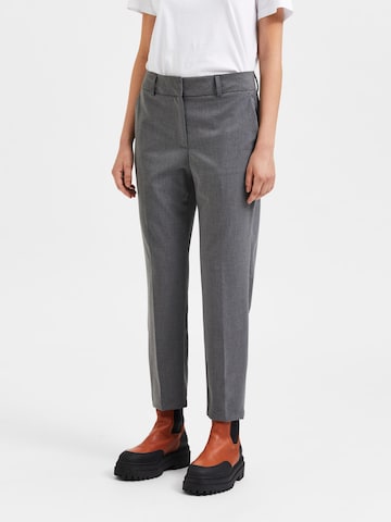 SELECTED FEMME Pleated Pants 'Ria' in Grey: front
