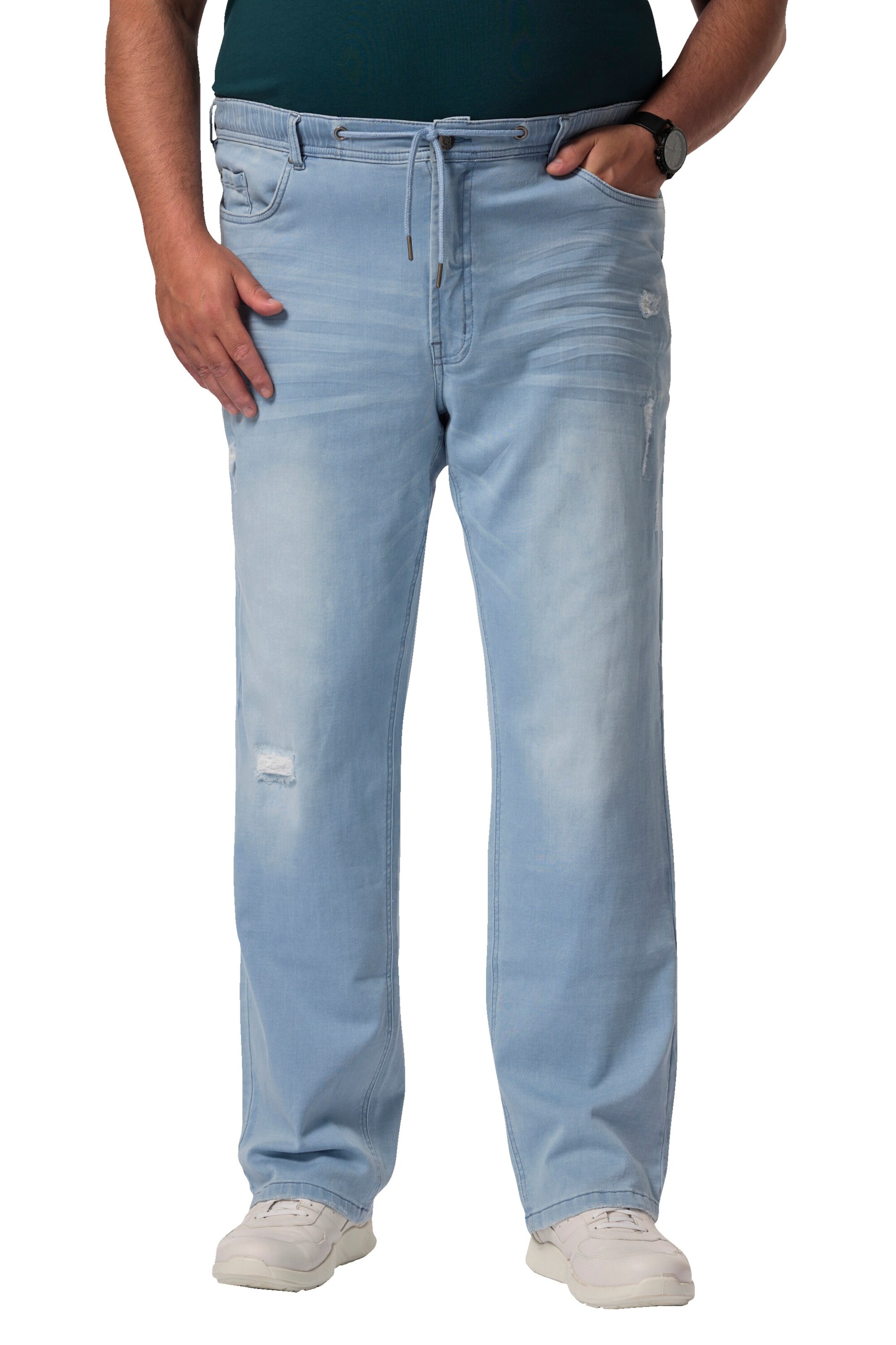 Men Plus Regular Jeans in Blue: front