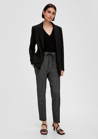 s.Oliver BLACK LABEL Regular Pleat-Front Pants in Black