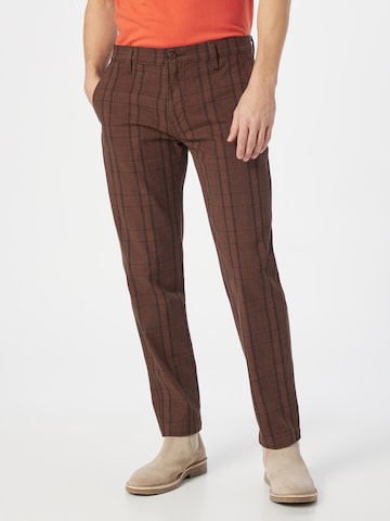 Tapered Pantaloni chino 'XX Chino Standard' di LEVI'S ® in marrone: frontale