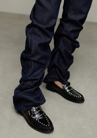 Mocassin SACHA en noir : devant