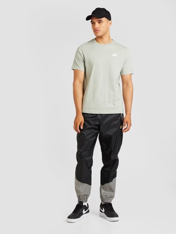 Nike Sportswear Средняя посадка Футболка 'CLUB' в Зеленый