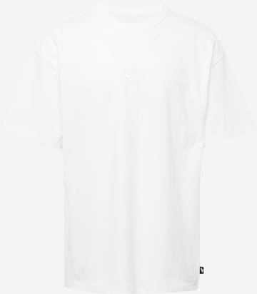 Nike Sportswear T-shirt 'Essential' i vit: framsida