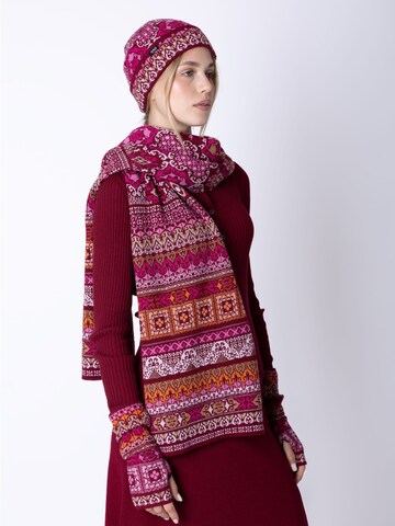 IVKO Woman Beanie in Red