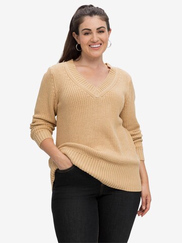 SHEEGO Sweater in Beige: front