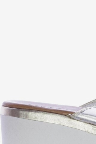 INUOVO Sandals & High-Heeled Sandals in 39 in Silver