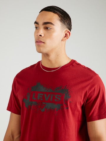 LEVI'S ® Тениска 'SS Relaxed Baby Tab Tee' в червено