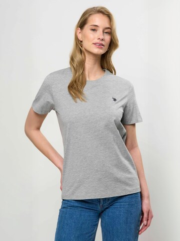 Top ' UWLeika ' de la U.S. POLO ASSN. pe gri: față