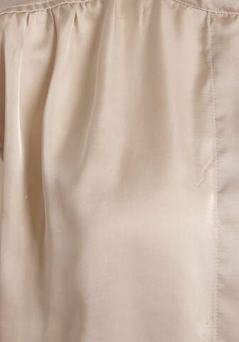 LASCANA Blouse in Goud