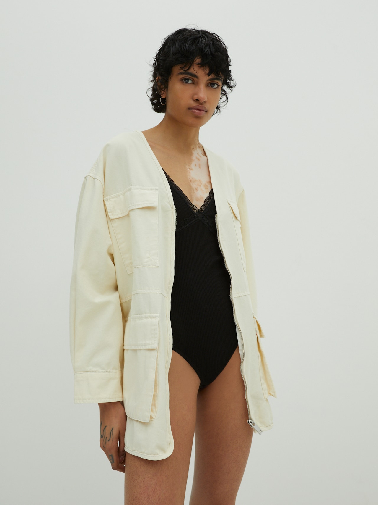 EDITED Producten Shirt body 'Lillith' Zwart