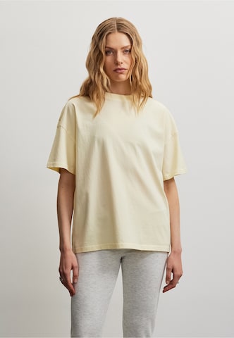 Pegador - Camiseta 'Solana' en amarillo: frente