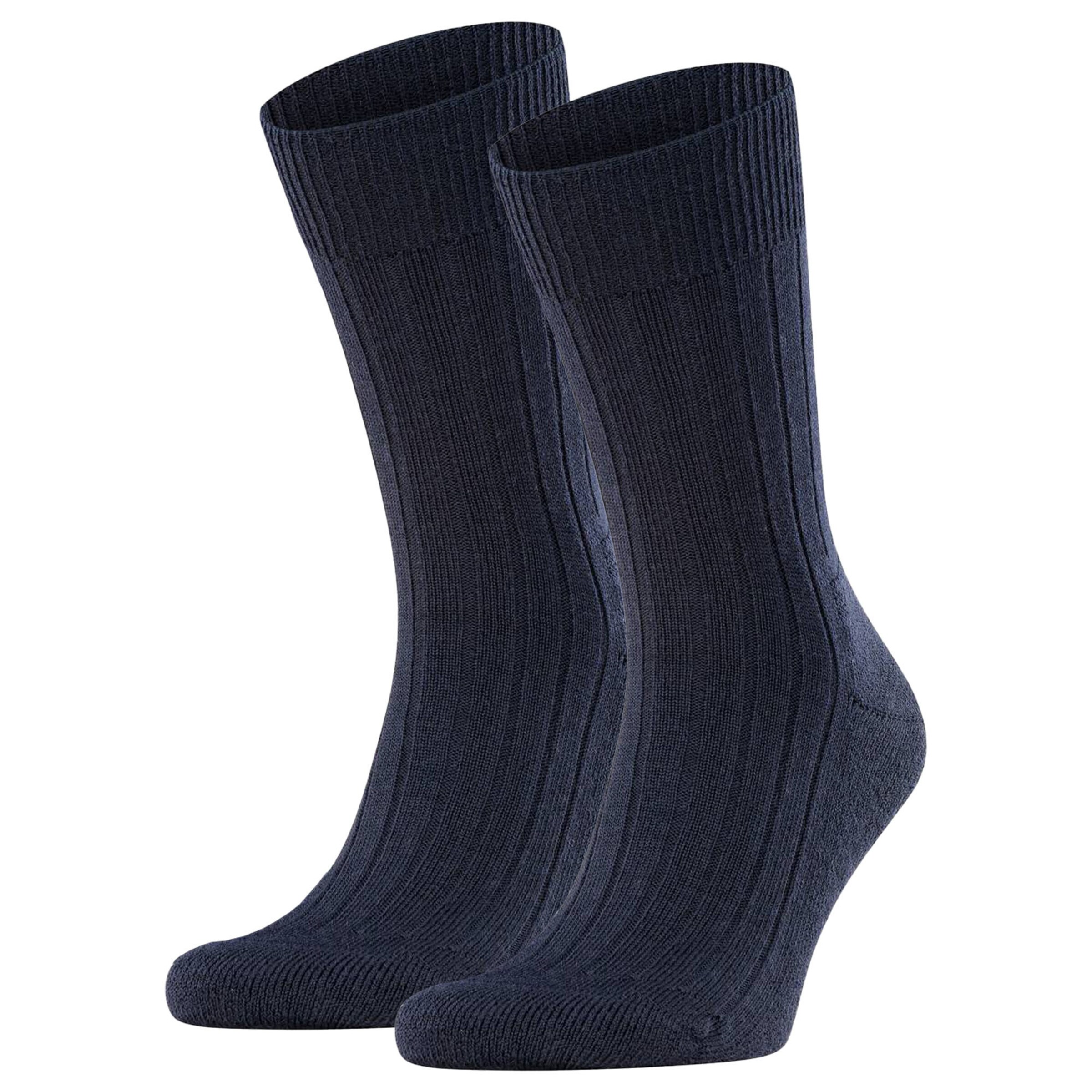 Chaussettes de sport FALKE en bleu : devant