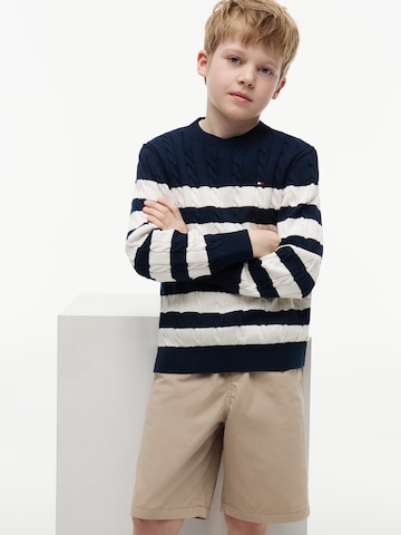 TOMMY HILFIGER Svetr 'Essential' – modrá