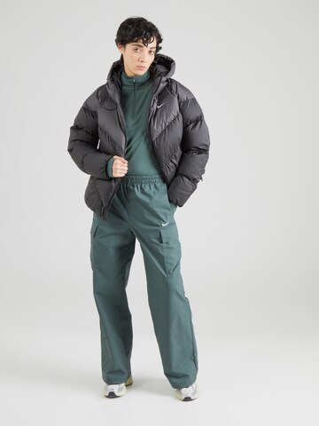 Nike Sportswear - Chaqueta de entretiempo en negro