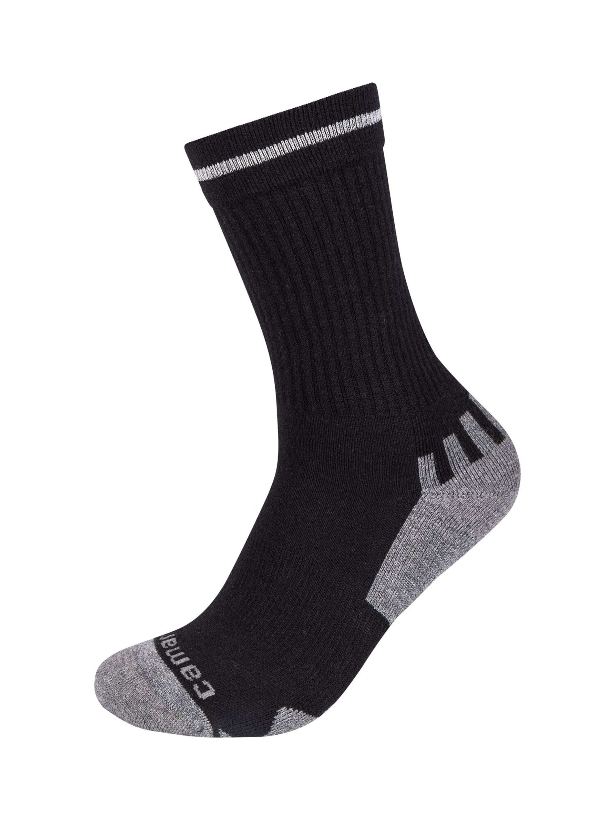 camano Socken in Schwarz: Vorderseite