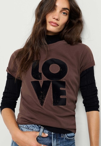 Pepe Jeans T-Shirt in Braun: Vorderseite