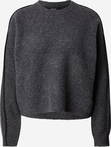 VERO MODA - Jersey 'Zora' en gris: frente