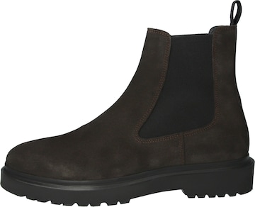 BLACKSTONE - Botas Chelsea 'MATEO' en marrón: frente