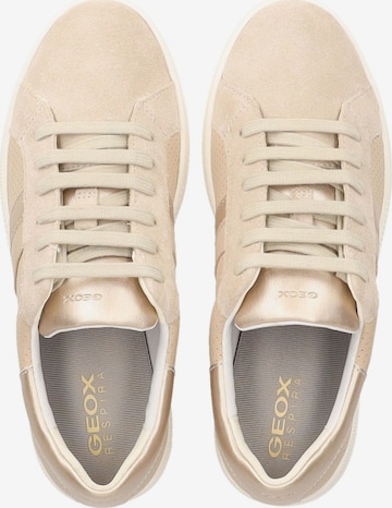 Sneaker bassa di GEOX in beige
