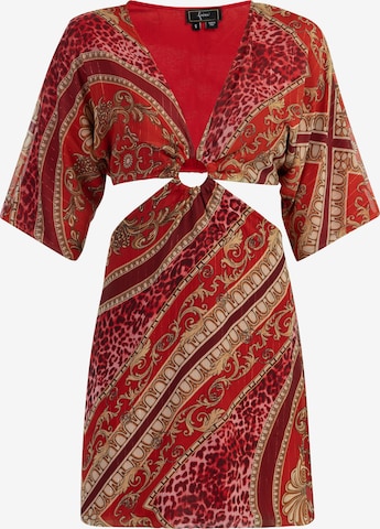 Robe faina en rouge : devant