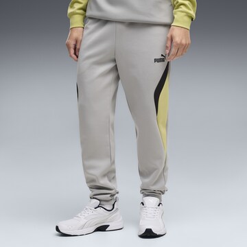 Effilé Pantalon de sport 'Essentials' PUMA en gris : devant