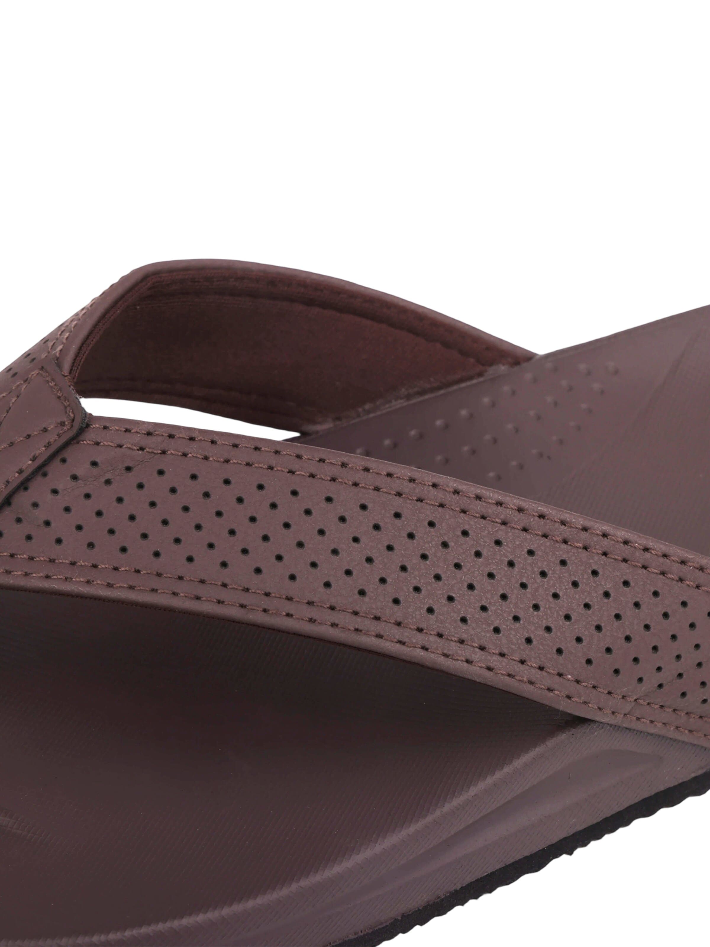 Youecci Mules 'Customized flip flops with a zigzag strap and arch design' in Brown