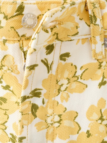 MANGO Широка кройка Дънки 'Amalfi' в жълто