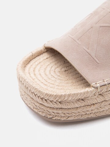 smėlio Calvin Klein Šlepetės