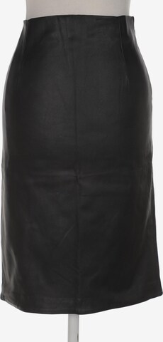 Someday Skirt in M in Black: front