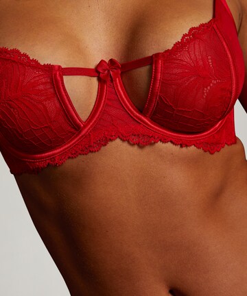 Hunkemöller T-shirt Bra 'Lulu' in Red