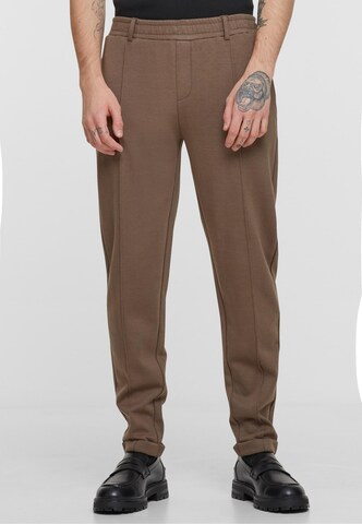 Urban Classics Slimfit Byxa i brun: framsida