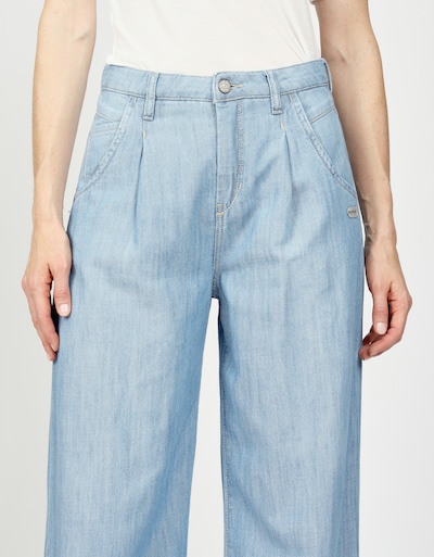 Gang Jeans in hellblau, Produktansicht