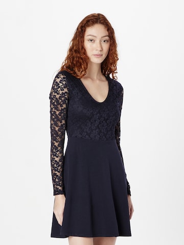 Robe 'NANNA' ONLY en bleu : devant