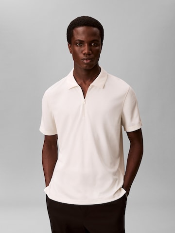 Calvin Klein Shirt in White: front