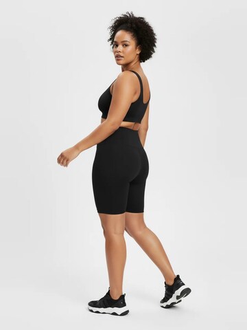 Shape Of You Regular Leggings in Black