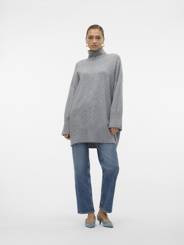 VERO MODA Pullover 'NINNA' i grå
