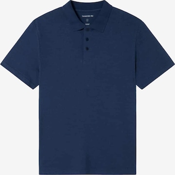 Thinking MU Poloshirt in Blau: Vorderseite