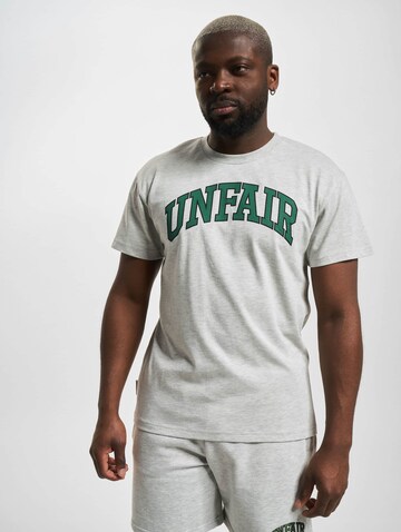 Unfair Athletics Shirt in Grau