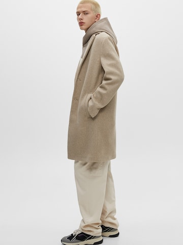 Pull&Bear Between-seasons coat in Beige