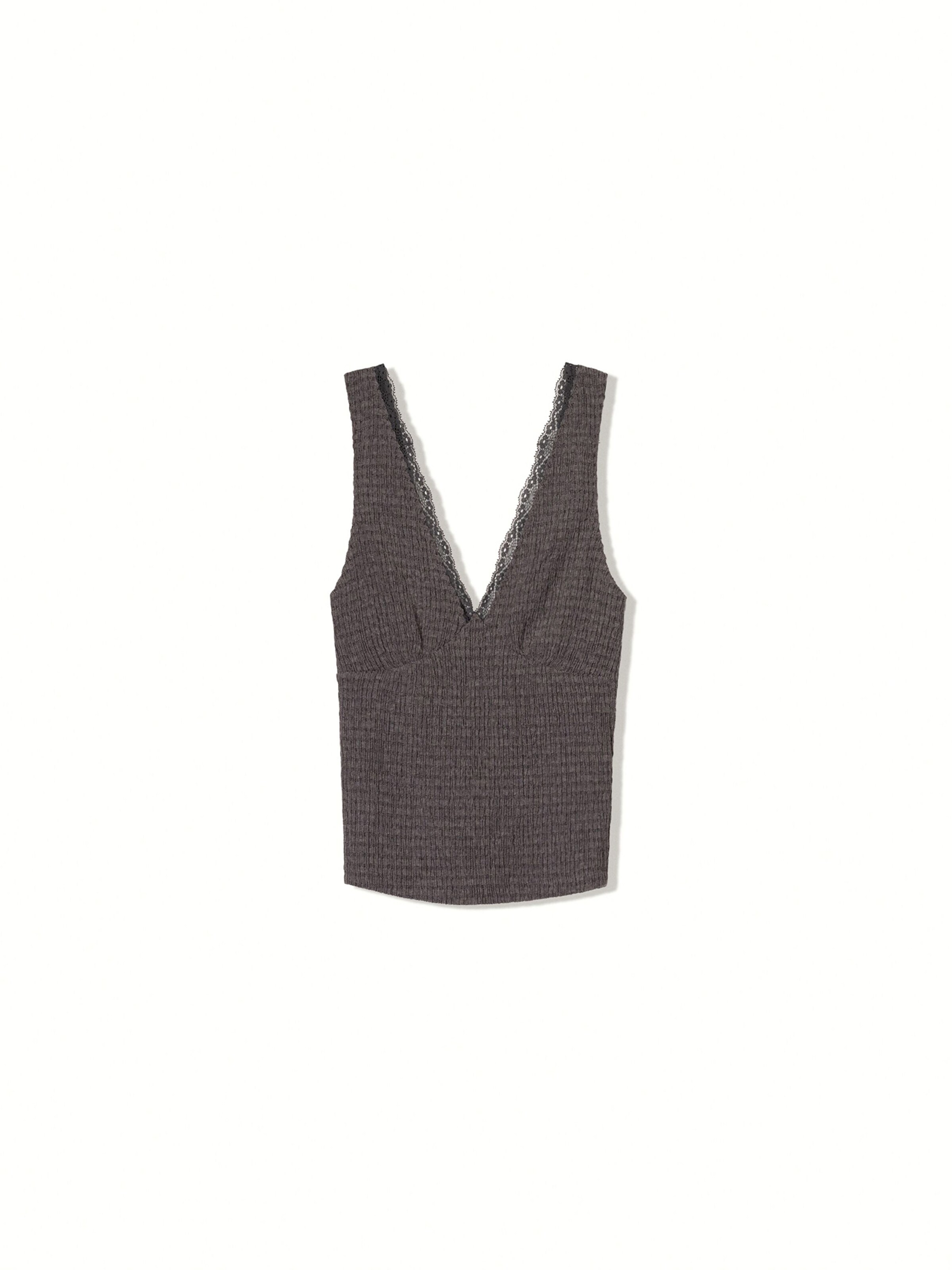 Top di Bershka in grigio: frontale
