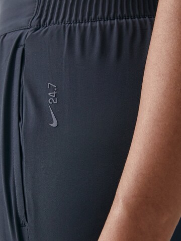 juoda NIKE Plačios klešnės Sportinės kelnės '24.7'