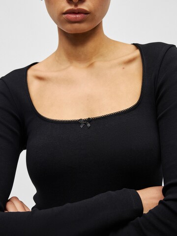 Gina Tricot Μπλουζάκι σε μαύρο