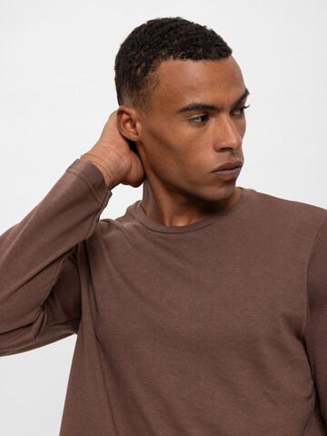 Pullover di Antioch in marrone
