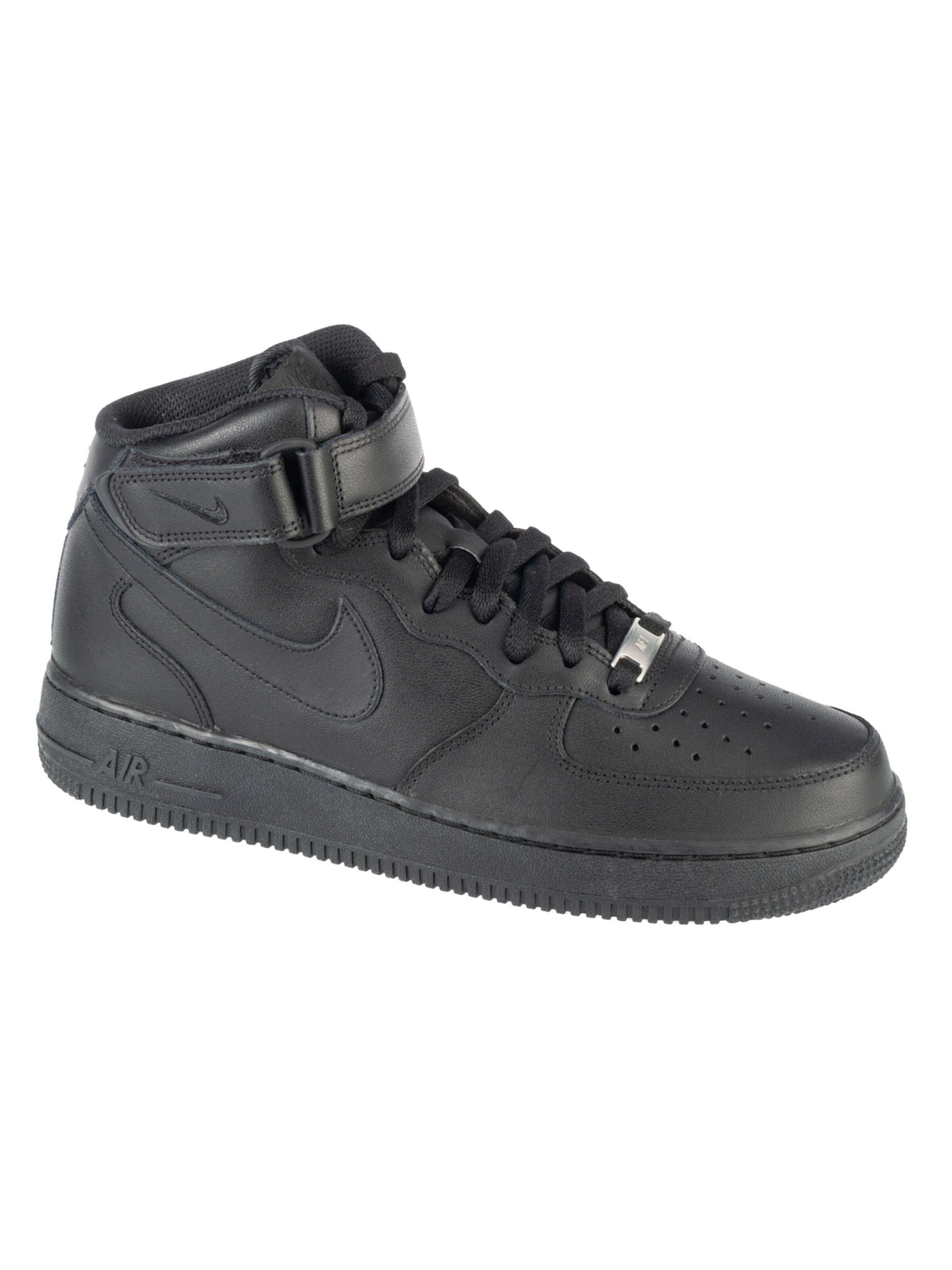 Baskets basses 'Air Force 1 Mid 07' NIKE en noir : devant