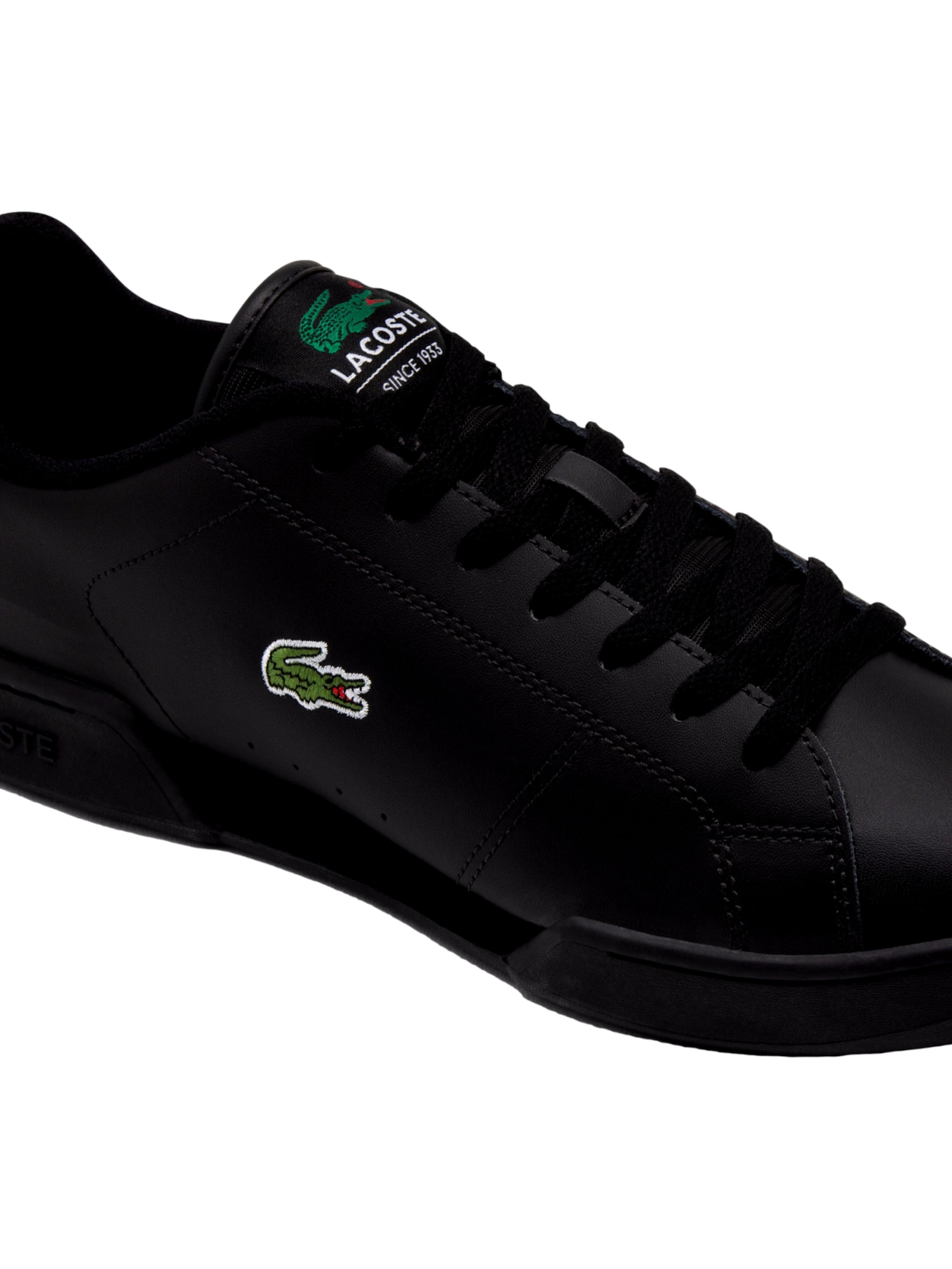 LACOSTE - Sapatilhas baixas 'Carnaby Cup' em preto